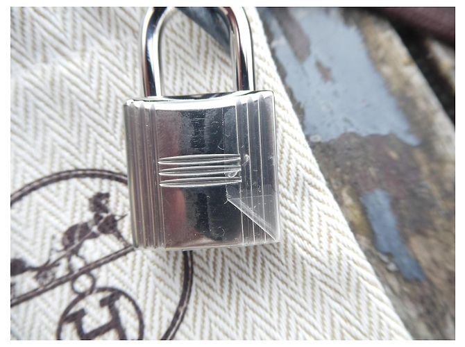 nuova clochette e tiretta Hermès Kelly Sellier in stagno 26cm con lucchetto argentato in palladio - vista 5