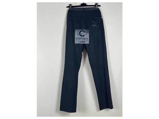 Chanel Pantalones de Detalle de Cuero Mosaico de Runway de 3$ Negro - vista 13