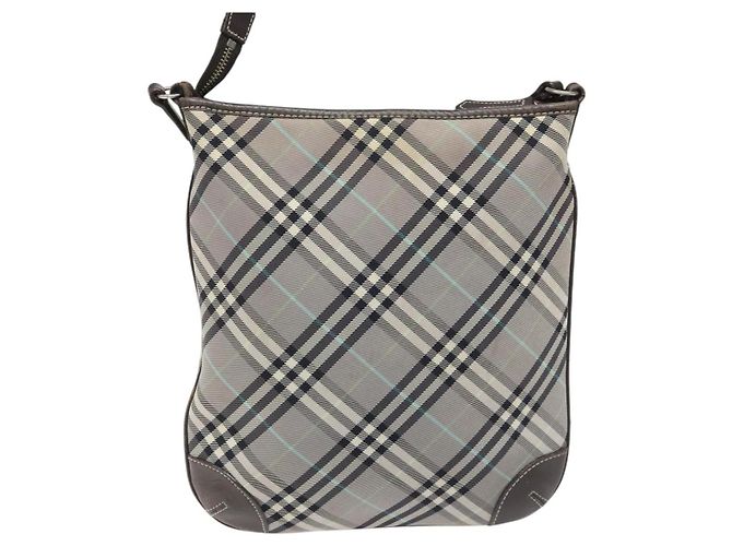 Borsa a spalla Burberry Nova Check Blue Label in nylon grigio Auth 114736 Marrone - vista 2