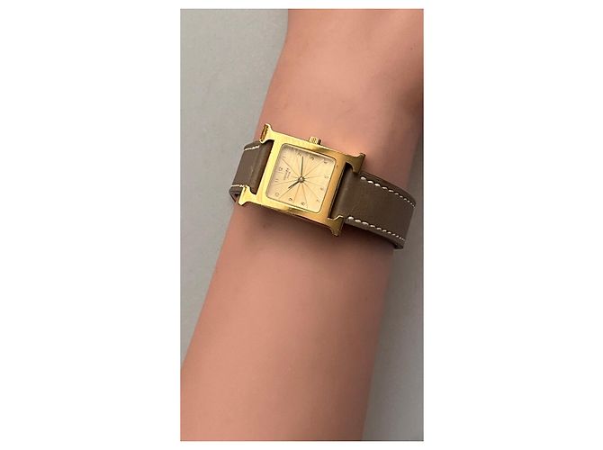 Hermès Heure H PM Uhr vergoldet Golden - Ansicht 8