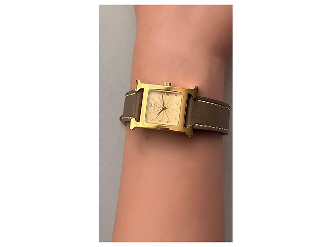 Hermès Heure H PM Uhr vergoldet Golden - Ansicht 9