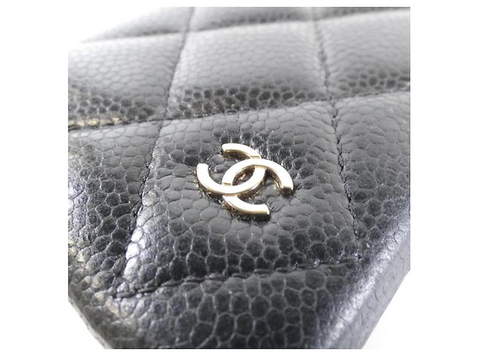 Chanel Timeless Classic Bumper Case for iPhone 12 & 12 Pro Black - view 3