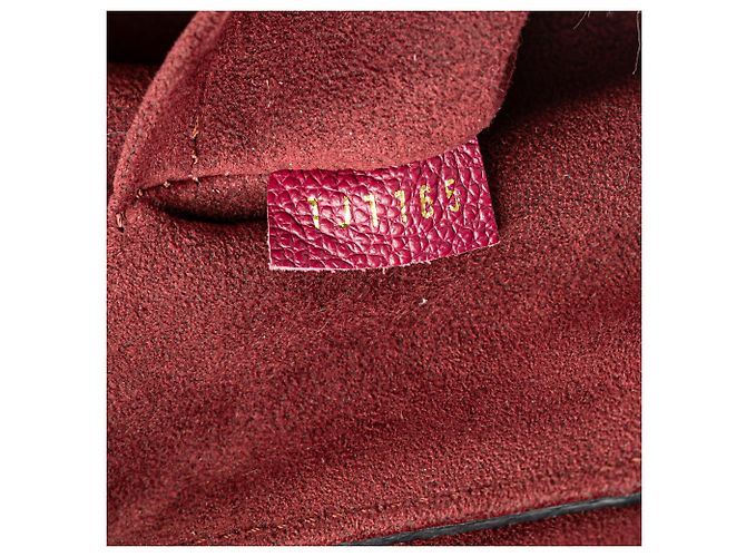 Trocadero Monogram Empreinte Rosso di Louis Vuitton Bordò - vista 7
