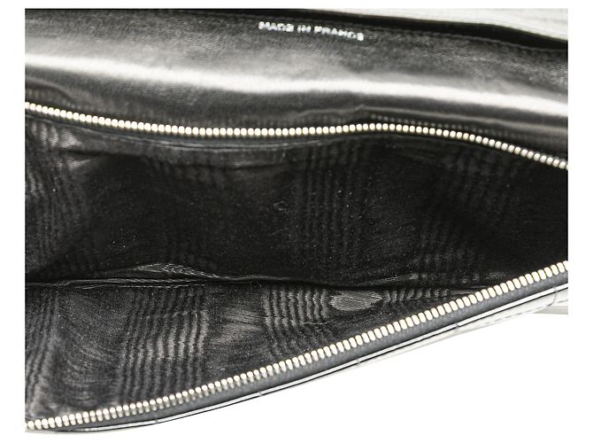 Clutch in catena in vernice nera CC cioccolato di Chanel Nero - vista 4