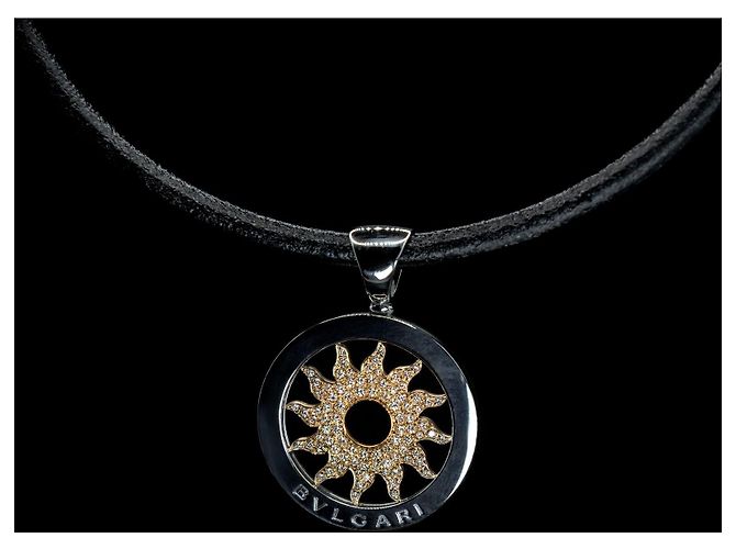 Collana Choker Bulgari Tondo Sun in Pelle e Oro Giallo 18K - vista 5