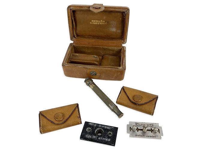 Hermès Hermes Vintage Rasier-Set mit braunem Lederetui Beige - Ansicht 2