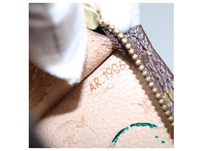 LOUIS VUITTON Monogram Bucket PM Bolsa de Accesorios LV Auth th5688 Monograma - vista 12