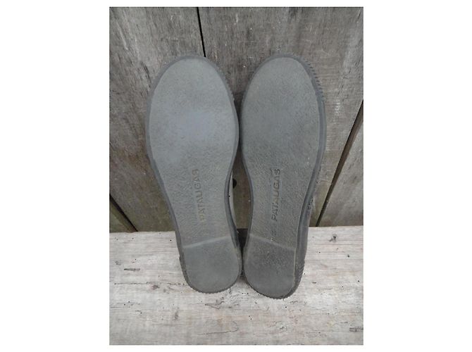 Pataugas Sneaker aus Leder Grau - Ansicht 5