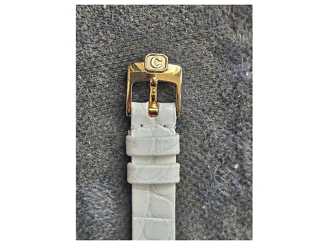 Chopard Happy Diamond 4097 Uhr aus Gelbgold und Diamanten Weiß - Ansicht 4