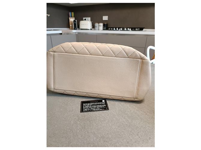 Wallet On Chain Borsa Shopping Tote Chanel GST Beige in Pelle - vista 8