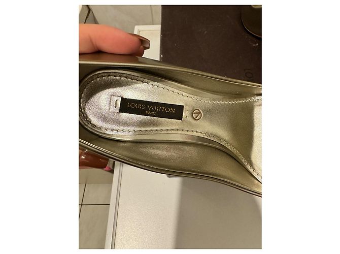 Louis Vuitton High Heels Leder Silber 37 - Ansicht 8
