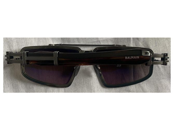 Occhiali da sole Balmain in acetato e titanio neri Nero Marrone chiaro Marrone scuro - vista 13