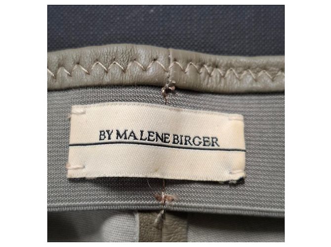 Pantalones rectos de cuero beige de By Malene Birger - vista 3