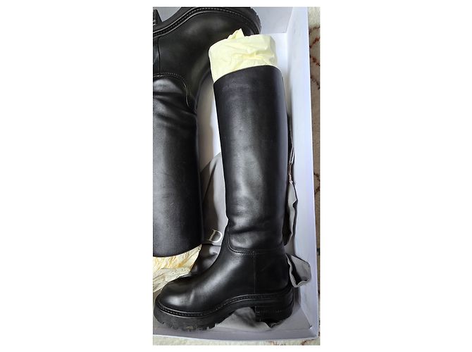 Dior shoes for women in very good condition - view 3
