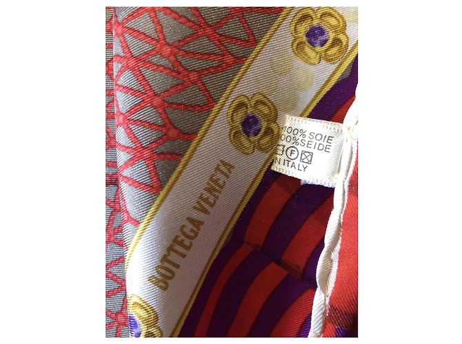 Quadrato in seta multicolore Bottega Veneta anni '90 Rosa Rosso D'oro Bianco sporco Viola scuro - vista 4