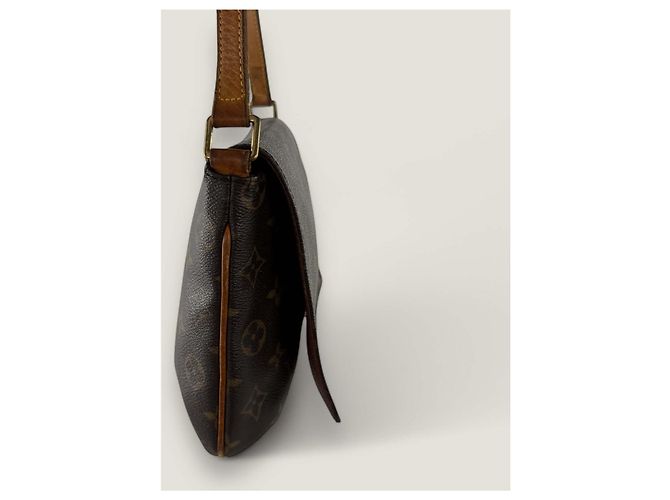 Louis Vuitton Musette Tango tracolla lunga vintage Marrone - vista 13