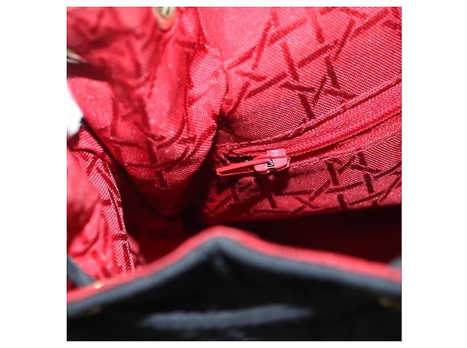Christian Dior Zaino Lady Dior in nylon nero e oro Auth 113919 D'oro - vista 20