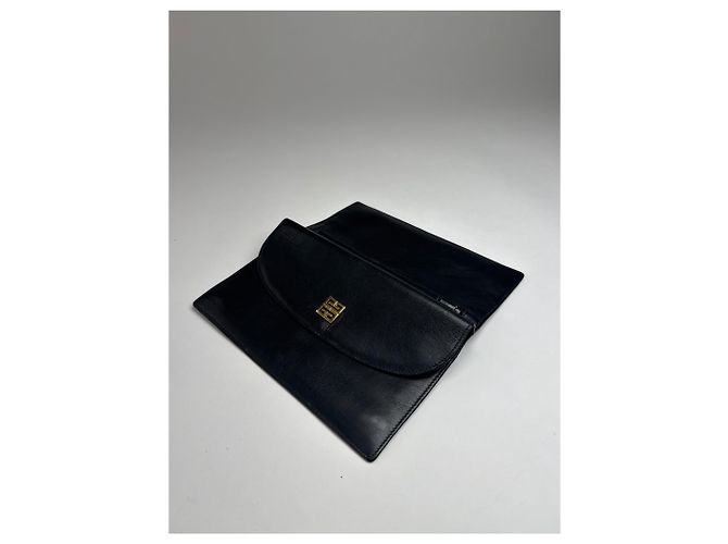 Clutch in pelle vintage Givenchy GV3 nera Nero - vista 5