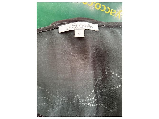 Autre Marque T-shirt nera a maniche lunghe con libellula in strass Nero - vista 8