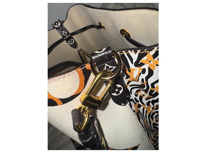 Néonoé Louis Vuitton Capsula esclusiva Neonoe jungle Multicolore - vista 9
