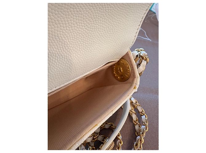 Wallet On Chain Chanel borsa telefono in pelle bianca con catena dorata Bianco - vista 6