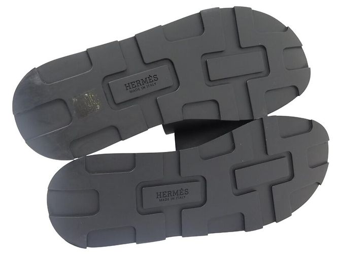 Hermès SAPATOS HERMES SANDÁLIAS REFLEX H181354ZH MULES 46 EM COURO Preto - vista 6