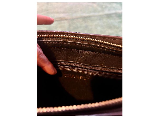 Borsa a Spalla in Pelle Caviar Matelassé Chanel Nera Nero - vista 7