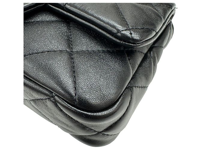 Sac à rabat matelassé Chanel petit modèle Noir - vue 7