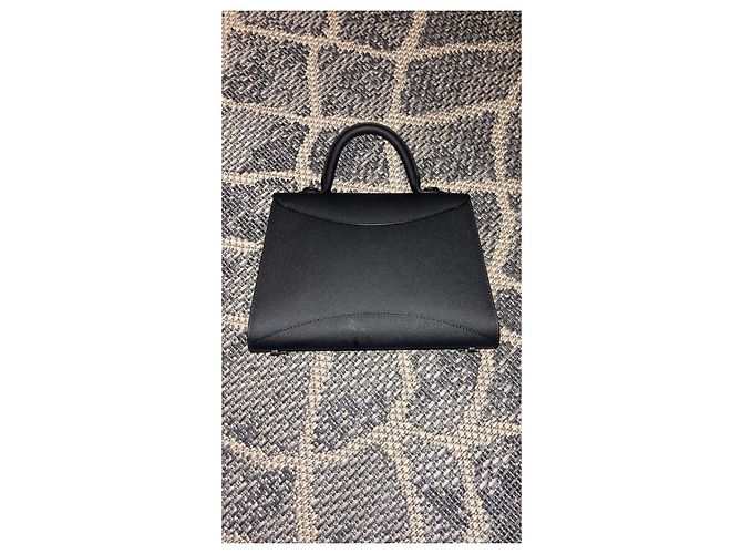 Borsa a mano Moynat Gabrielle in pelle nera Nero - vista 3