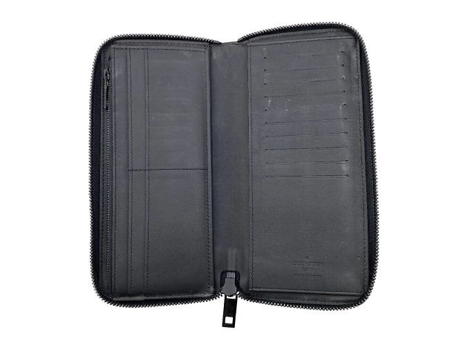 Louis Vuitton Black Leather Long Wallet - view 7