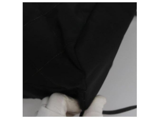 Zaino PRADA in nylon nero Auth 104486 - vista 16