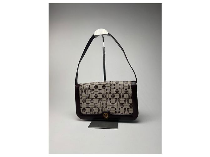 Vintage Givenchy 4G Leder Monogramm Tasche Schwarz - Ansicht 13