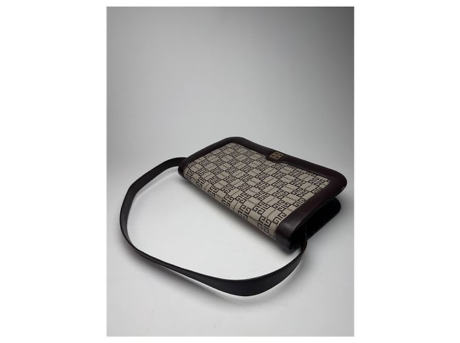 Vintage Givenchy 4G Leder Monogramm Tasche Schwarz - Ansicht 8