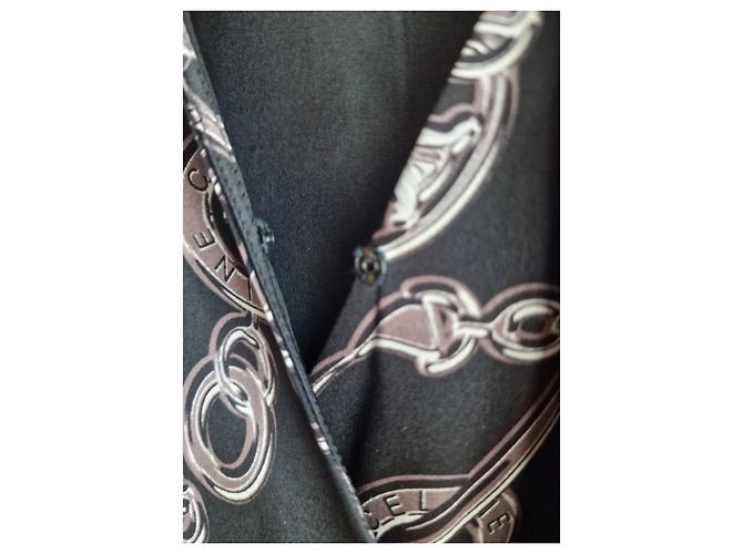 Autre Marque Vestido de seda con estampado de cadena logo y escote en V - vista 5