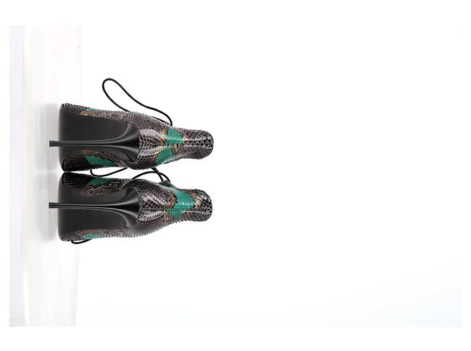 Sandali con lacci in pelle verde con stampa serpente di Roland Mouret Verde oliva - vista 11