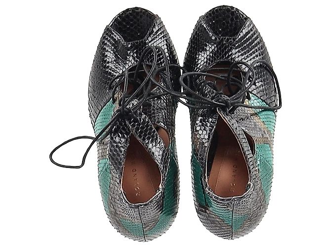 Sandali con lacci in pelle verde con stampa serpente di Roland Mouret Verde oliva - vista 3