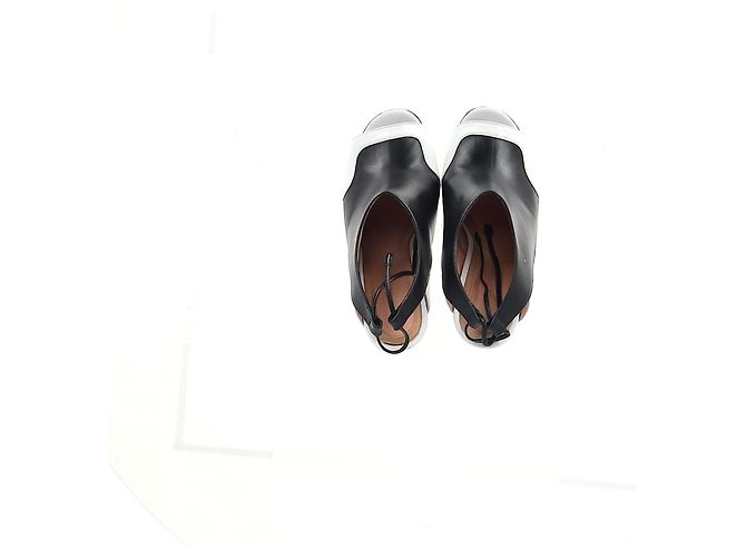 Stivaletti Damier Slingback di Roland Mouret in pelle nera Nero - vista 11