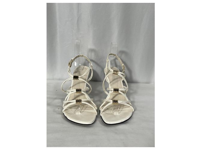 Sandalias de tacón strappy Louisa de Khaite en cuero blanco Crudo - vista 13