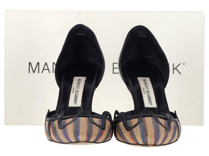 Décolleté a punta Manolo Blahnik in rafia multicolore - vista 7