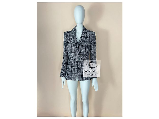 Schwarze schimmernde Tweedjacke mit CC-Perlenknöpfen von Chanel 42 FR - Ansicht 13