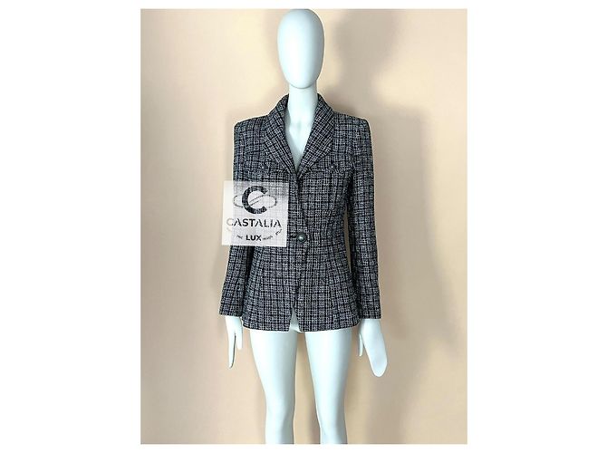 Schwarze schimmernde Tweedjacke mit CC-Perlenknöpfen von Chanel 42 FR - Ansicht 5