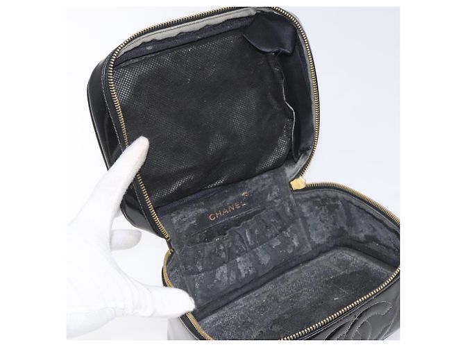 CHANEL Vanity Pouch Smalto Nero Oro CC Auth BD285 D'oro - vista 15