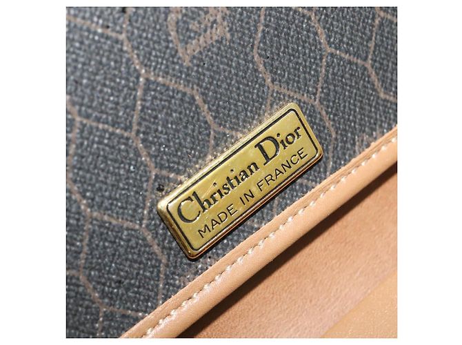 Borsa a spalla in tela a nido d'ape Christian Dior con catena in PVC nero e oro Auth EC097 - vista 16