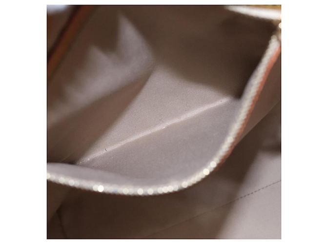 LOUIS VUITTON Monogram Vernis Reade MM Borsa a Mano Beige M91141 LV Auth ep7589 - vista 22