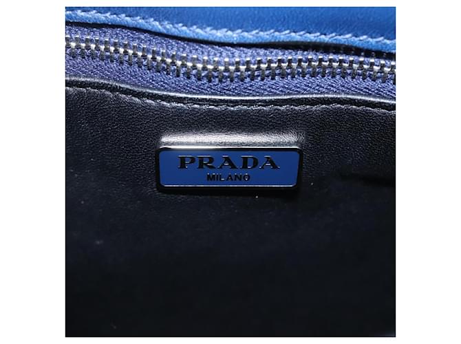 Borsa a spalla PRADA in pelle nera e blu Auth am7706 Nero - vista 17