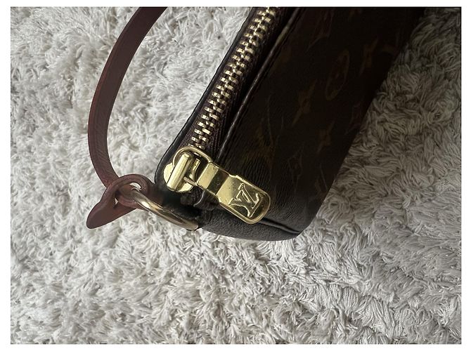 Pochette Accessori Louis Vuitton Monogram Marrone Monogramma - vista 5