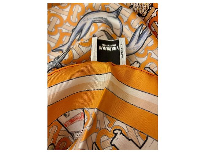 Poncho in seta multicolore Burberry - vista 6