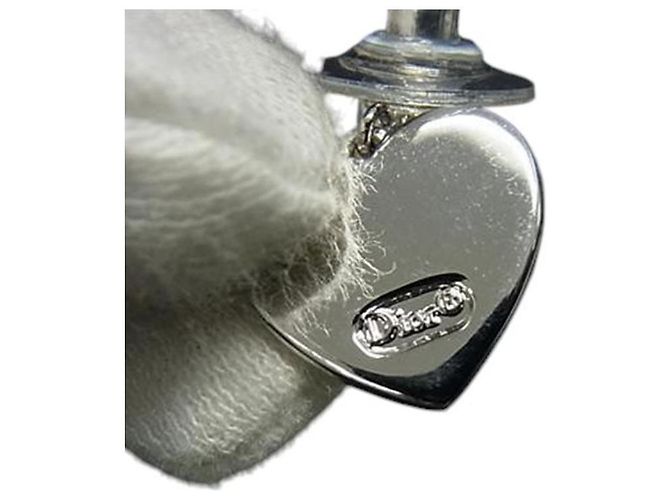 Orecchini a forma di cuore con logo argento Christian Dior - vista 3