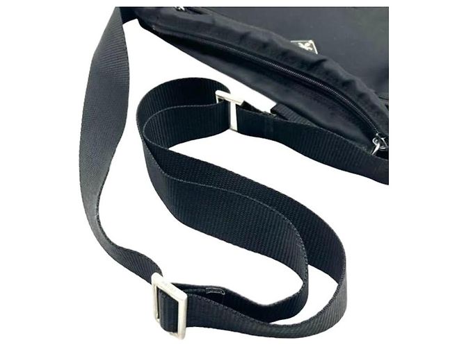 Borsa a tracolla incrociata in nylon nero con logo Prada Sport - vista 7