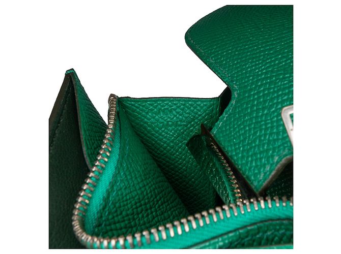 Cartera corta Constance en Epsom verde de Hermès - vista 6